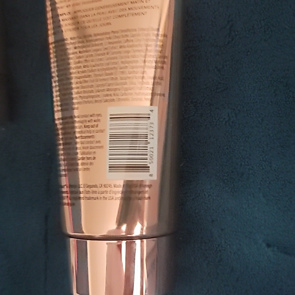 J Lo body cream - Picture 3 of 3